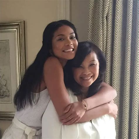 Chanel iman mother